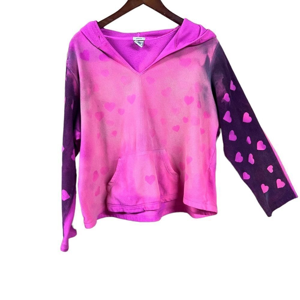 Hand painted fleece hoodie black and pink hearts - Picture 6 of 11